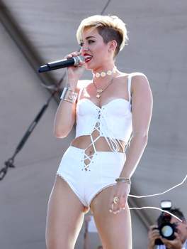 Miley Cyrus_Update-h2jt8iorfz.jpg