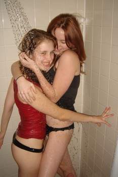 Hot and Sexy Amateur Girlfriends-e3il6q4a64.jpg