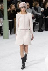 22050961_chanel-haute-couture-spring-201