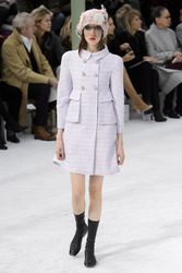 22050964_chanel-haute-couture-spring-201