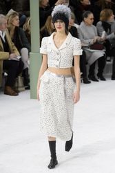 22051145_chanel-haute-couture-spring-201