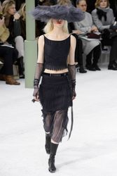 22051918_chanel-haute-couture-spring-201