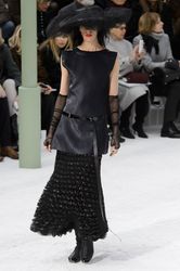22051971_chanel-haute-couture-spring-201